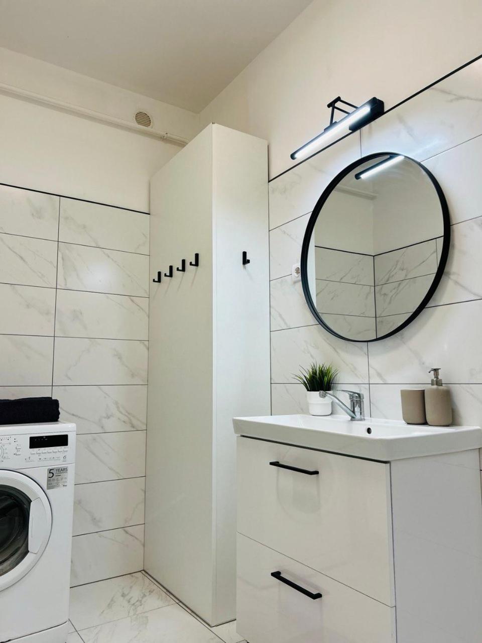 Sunhouse Apartman Hajduszoboszlo Exterior photo